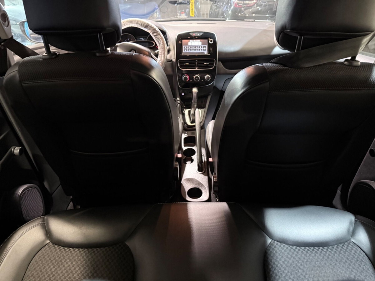 Renault Clio Sporter dCi 8V 90 CV Duel (19)