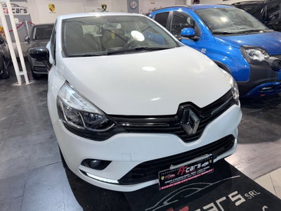 Renault Clio Sporter dCi 8V 90 CV Duel (2)