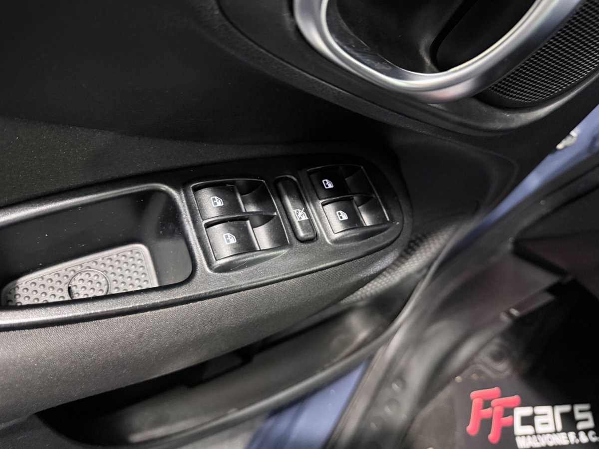 Fiat 500L 1.3 Multijet 95 CV Sport (15)