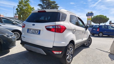 Ford EcoSport 1.5 TDCi 95 CV Titanium S (3)