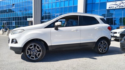 Ford EcoSport 1.5 TDCi 95 CV Titanium S (4)