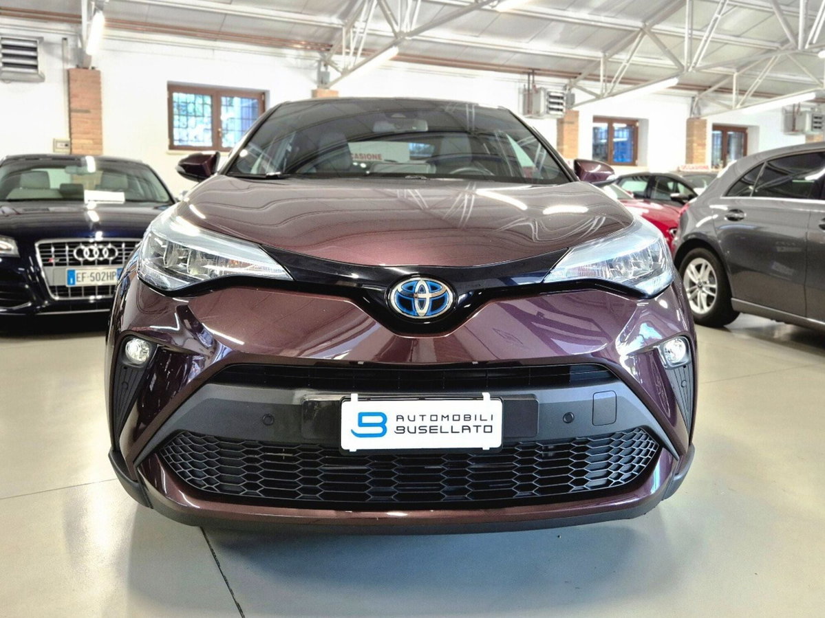 Toyota Toyota C-HR 1.8 Hybrid E-CVT Lounge (2)