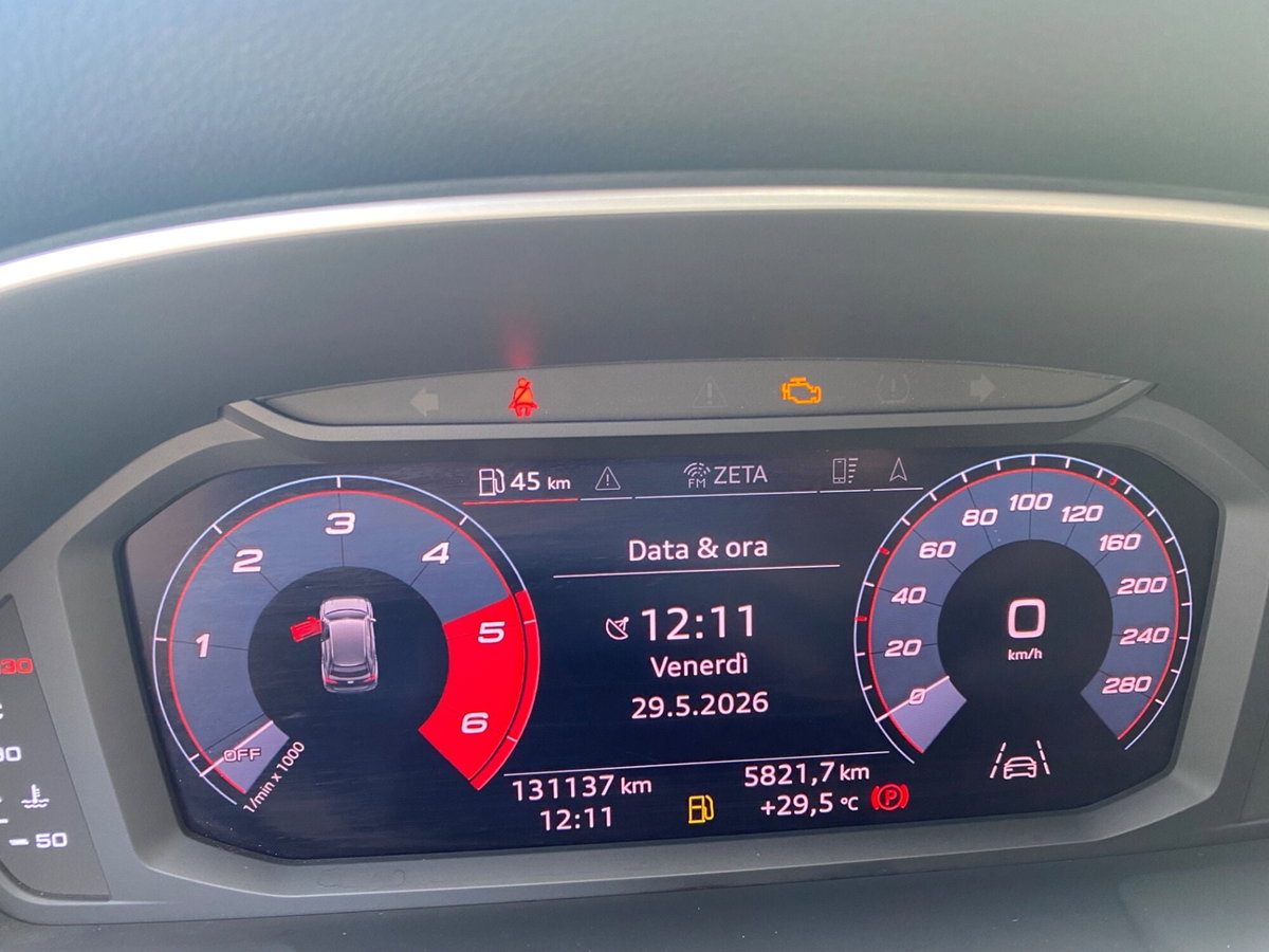 Audi Q3 35 TDI quattro S line edition (16)