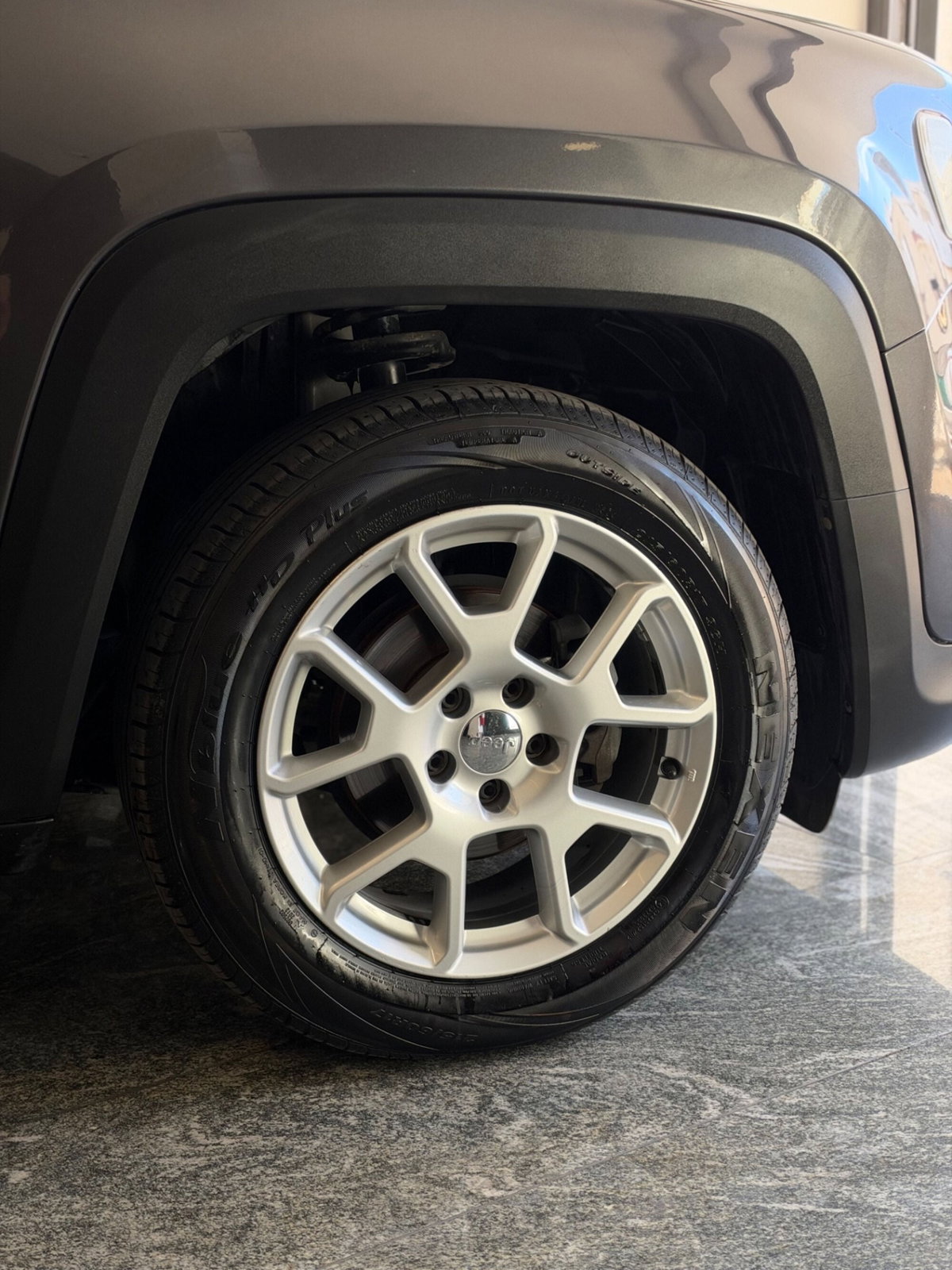Jeep Renegade 1.6 Mjt 120 CV Limited (12)