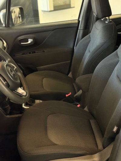 Jeep Renegade 1.6 Mjt 120 CV Limited (6)