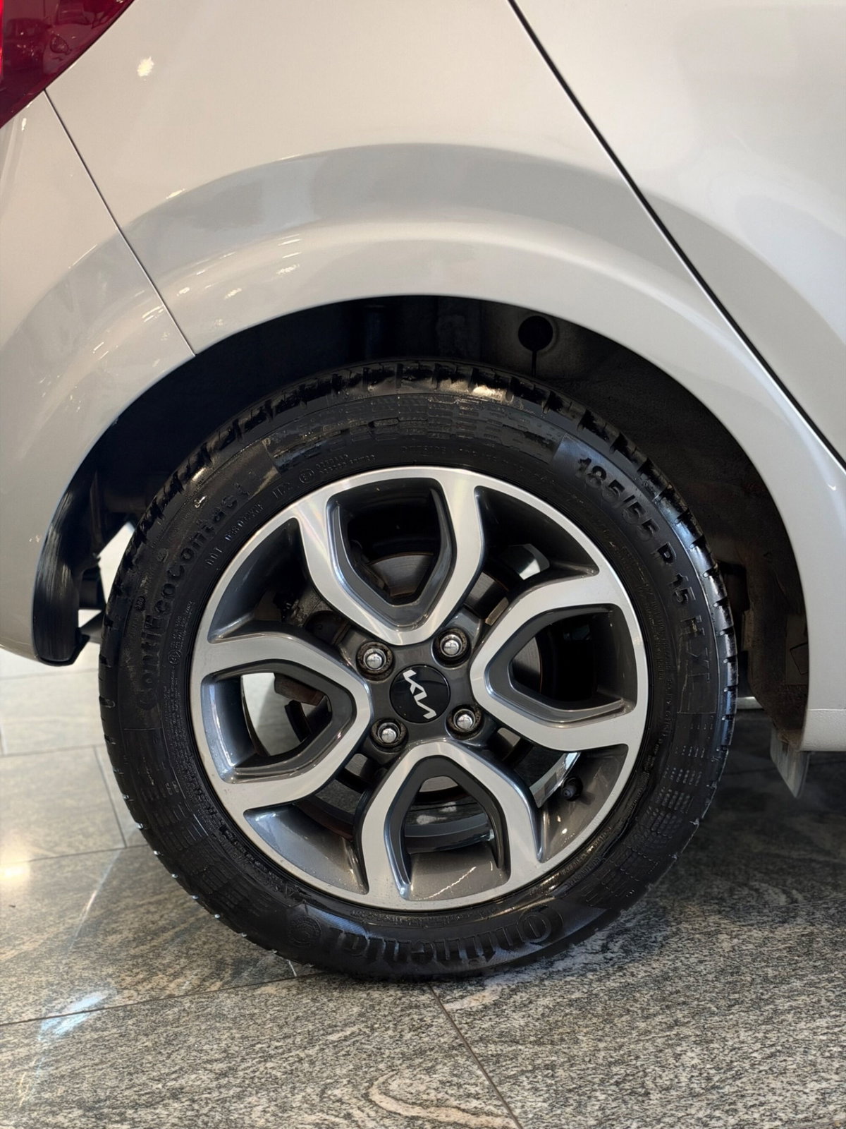 Kia Picanto 1.0 12V 5 porte AMT Style (13)
