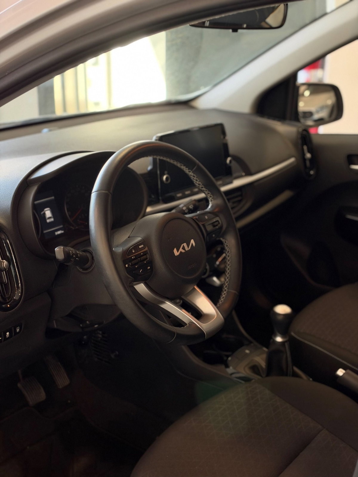Kia Picanto 1.0 12V 5 porte AMT Style (5)