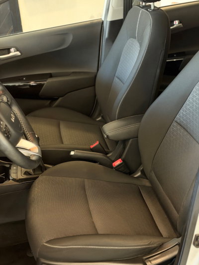 Kia Picanto 1.0 12V 5 porte AMT Style (8)