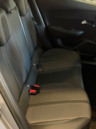Peugeot 2008 BlueHDi 110 S&S Allure (8)