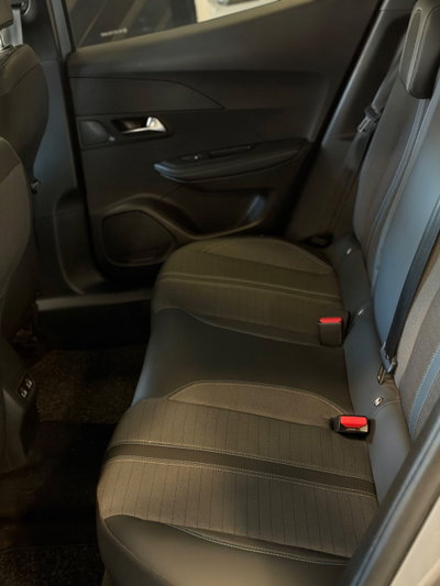 Peugeot 2008 BlueHDi 110 S&S Allure (9)