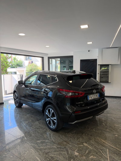 Nissan Qashqai 1.7 dCi 150 CV Tekna (2)