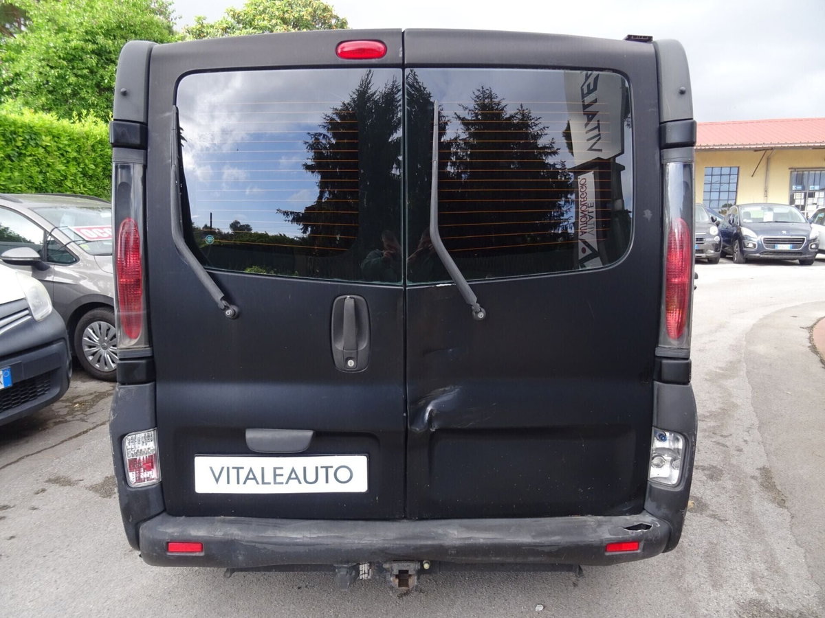 Nissan Primastar Furgone C27 1.9 dCi/100 PC Combi SE (10)