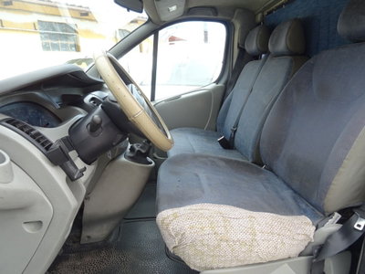 Nissan Primastar Furgone C27 1.9 dCi/100 PC Combi SE (20)