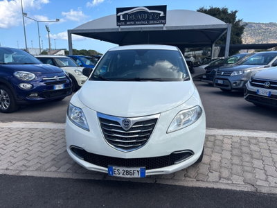 Lancia Ypsilon 1.3 MJT 16V 95 CV 5 porte S&S Gold (3)