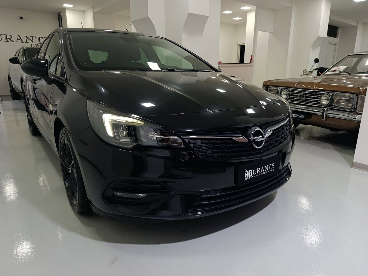 Opel Astra 1.2 Turbo 110 CV S&S 5 porte GS Line (2)