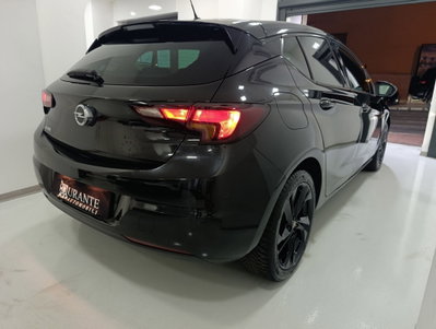 Opel Astra 1.2 Turbo 110 CV S&S 5 porte GS Line (7)