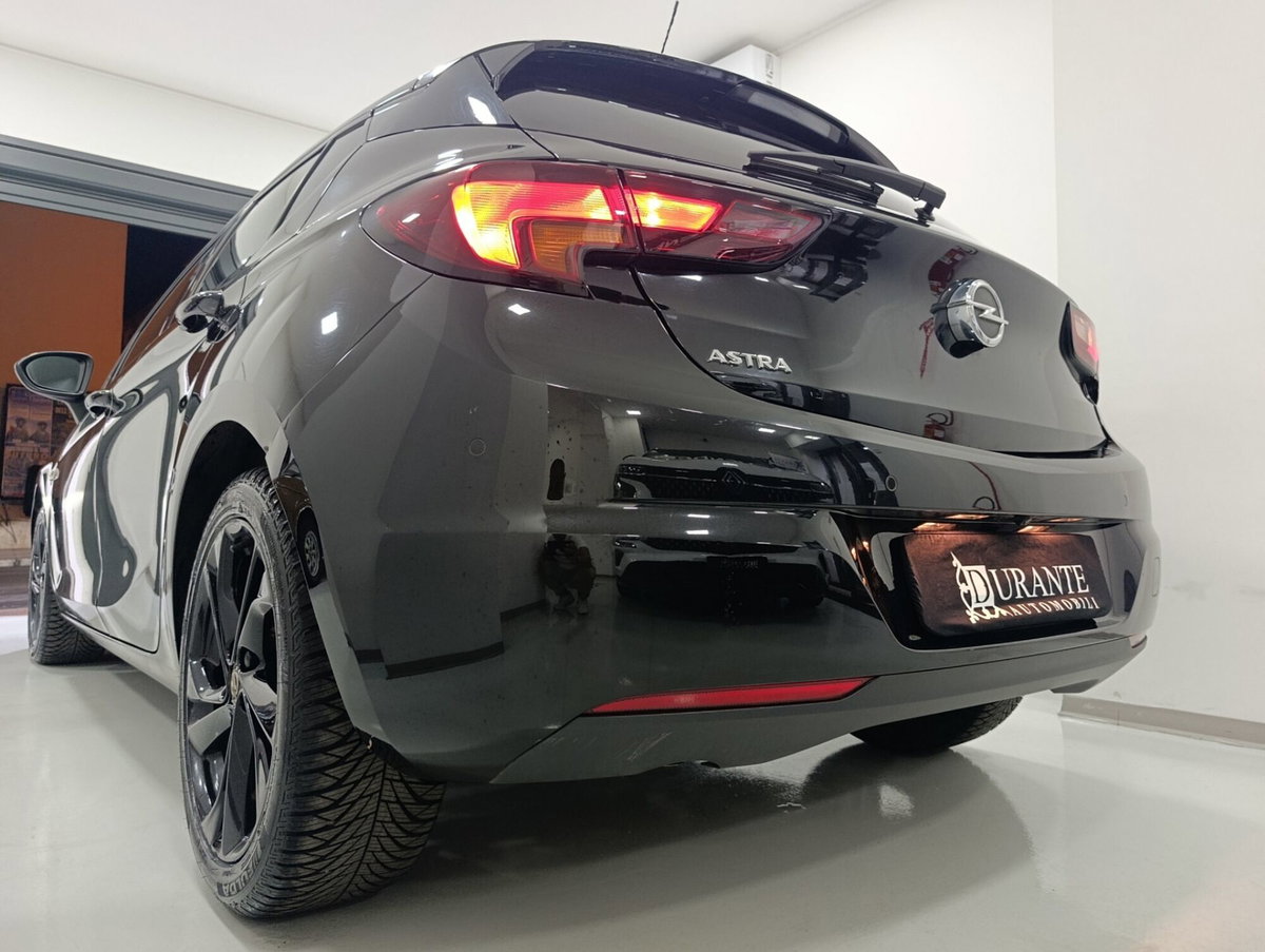 Opel Astra 1.2 Turbo 110 CV S&S 5 porte GS Line (8)