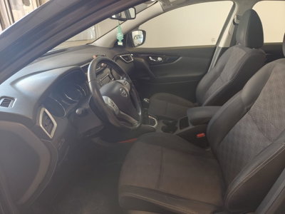 Nissan Qashqai 1.5 dCi Acenta (5)