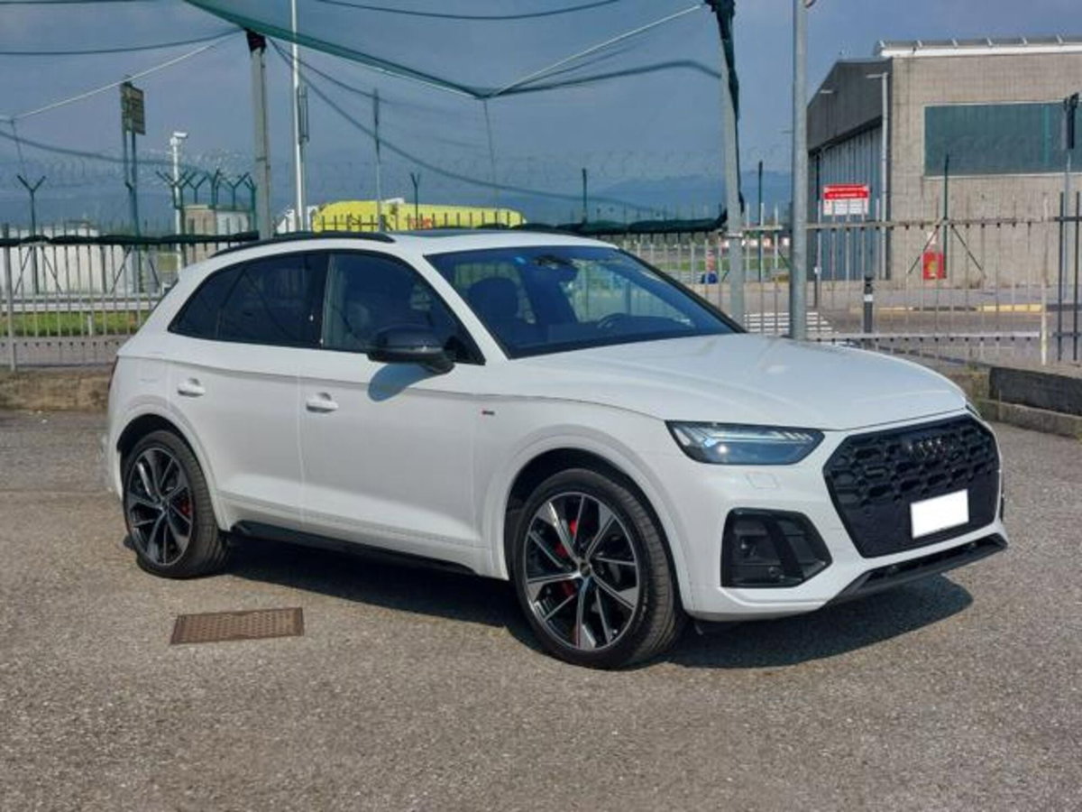 Audi Q5 45 2.0 tfsi mhev 12V S line quattro s-tronic