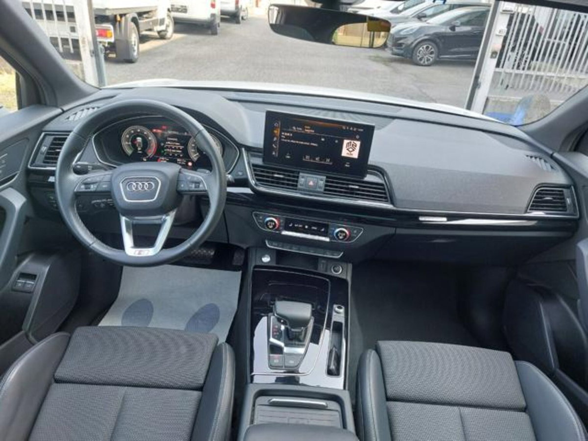 Audi Q5 45 2.0 tfsi mhev 12V S line quattro s-tronic (11)
