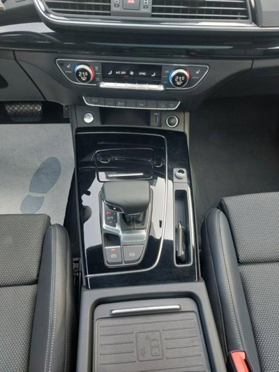Audi Q5 45 2.0 tfsi mhev 12V S line quattro s-tronic (12)