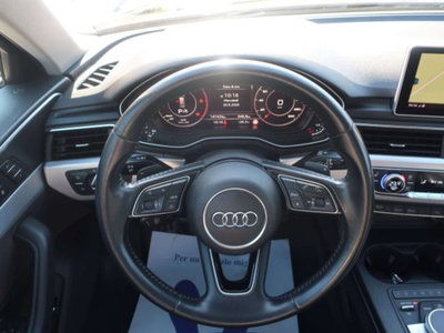 Audi A4 Avant 2.0 TDI 150 CV ultra Sport (6)