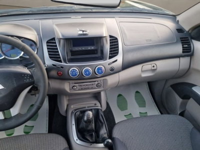Mitsubishi L200 2.5 DI-D/136CV Double Cab Invite (16)