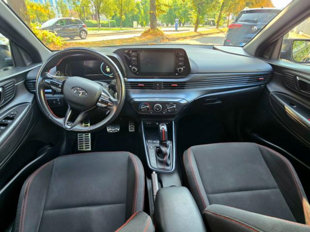 Hyundai i20 1.0 T-GDI 120 CV 48V DCT N-Line (16)
