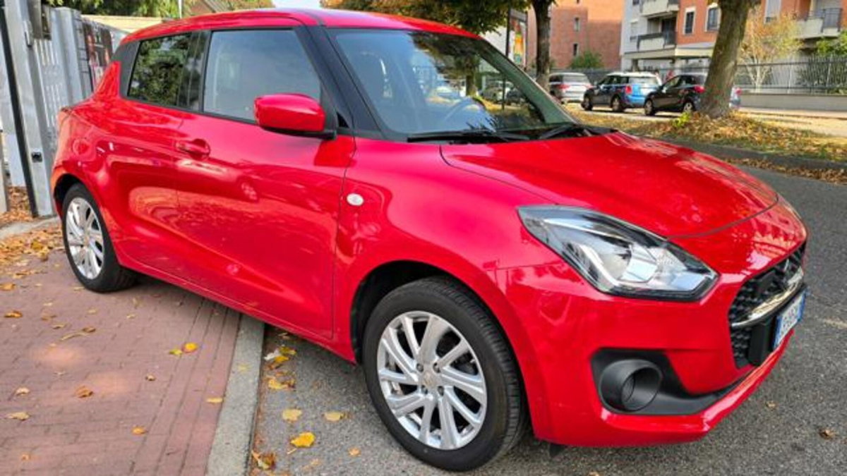 Suzuki Swift 1.2h Top 2wd (10)