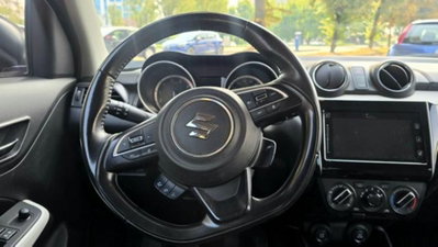 Suzuki Swift 1.2h Top 2wd (18)