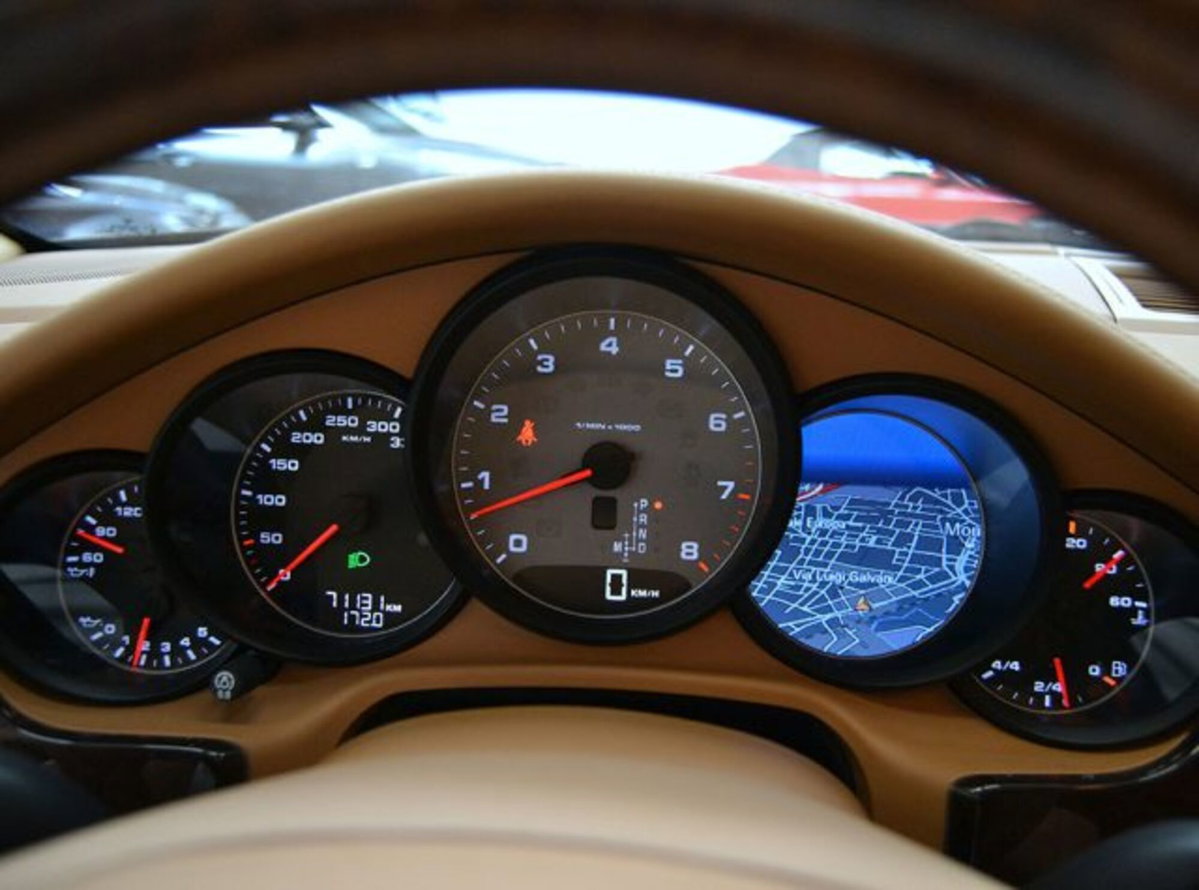 Porsche Panamera 4.8 4S (11)