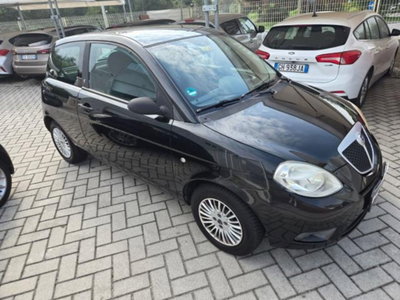 Lancia Ypsilon 1.2 Argento (4)