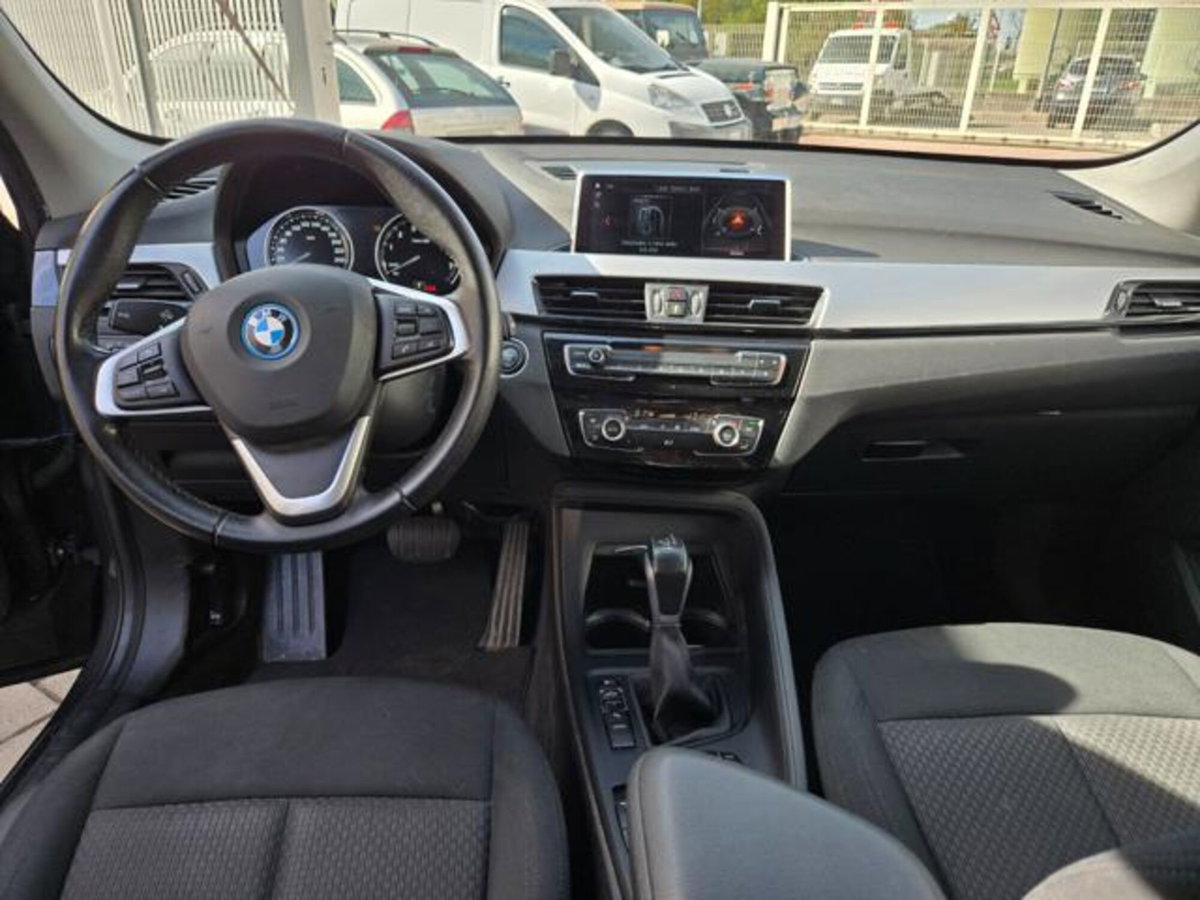 BMW X1 xDrive25e Business Advantage (13)