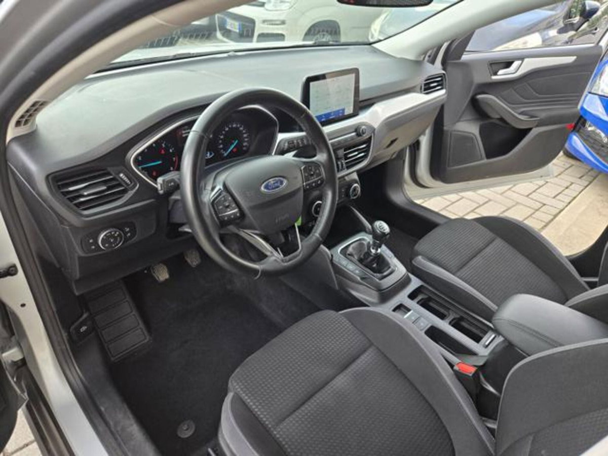 Ford Focus 1.0 EcoBoost Hybrid 125 CV Powershift 5p. Active Style (5)