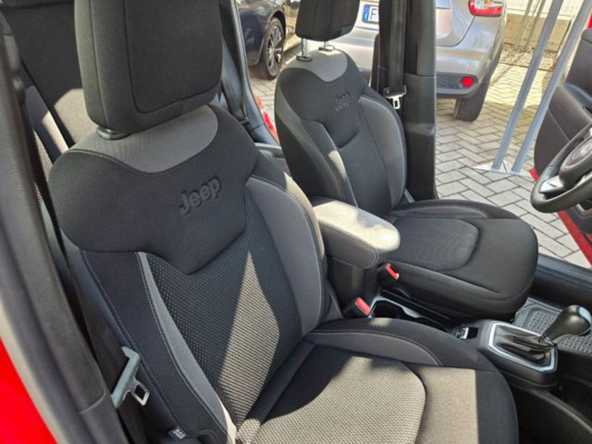 Jeep Renegade 1.5 Turbo T4 MHEV Limited (19)