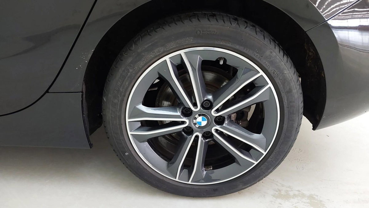 BMW Serie 1 118i 5p. Sport (12)