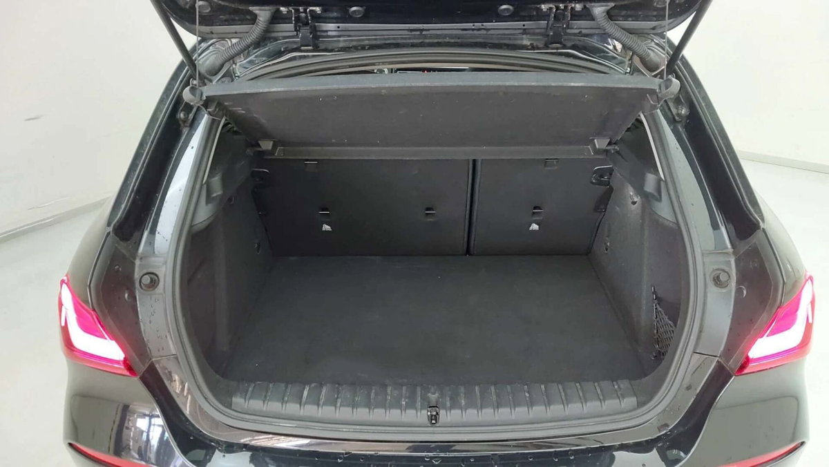 BMW Serie 1 118i 5p. Sport (13)