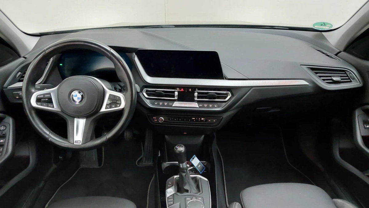 BMW Serie 1 118i 5p. Sport (5)