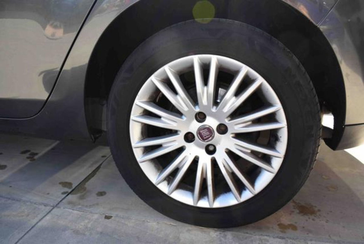 Fiat Bravo 1.6 MJT 120 CV DPF Active (19)