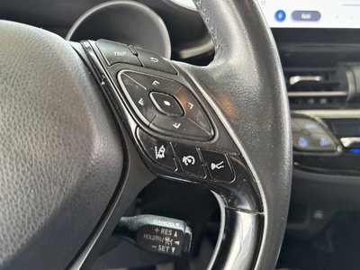 Toyota Toyota C-HR 2.0 phev Trend fwd e-cvt (10)