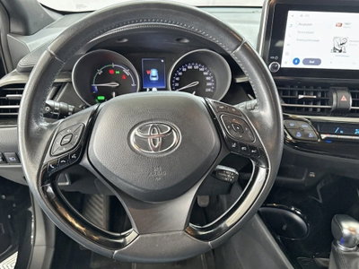 Toyota Toyota C-HR 2.0 phev Trend fwd e-cvt (11)
