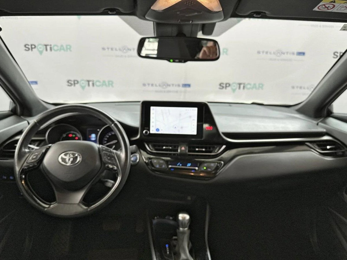 Toyota Toyota C-HR 2.0 phev Trend fwd e-cvt (7)