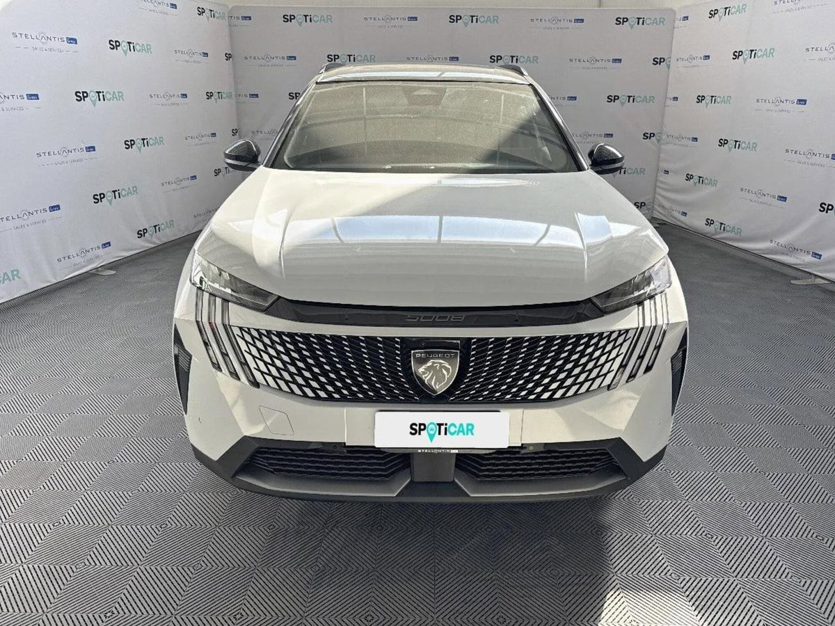 Peugeot 5008 1.2 hybrid GT 145cv 7p.ti e-dcs6 (2)