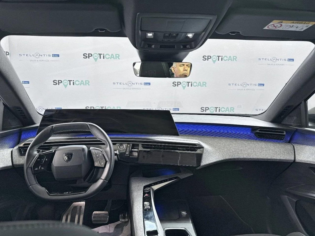Peugeot 5008 1.2 hybrid GT 145cv 7p.ti e-dcs6 (6)
