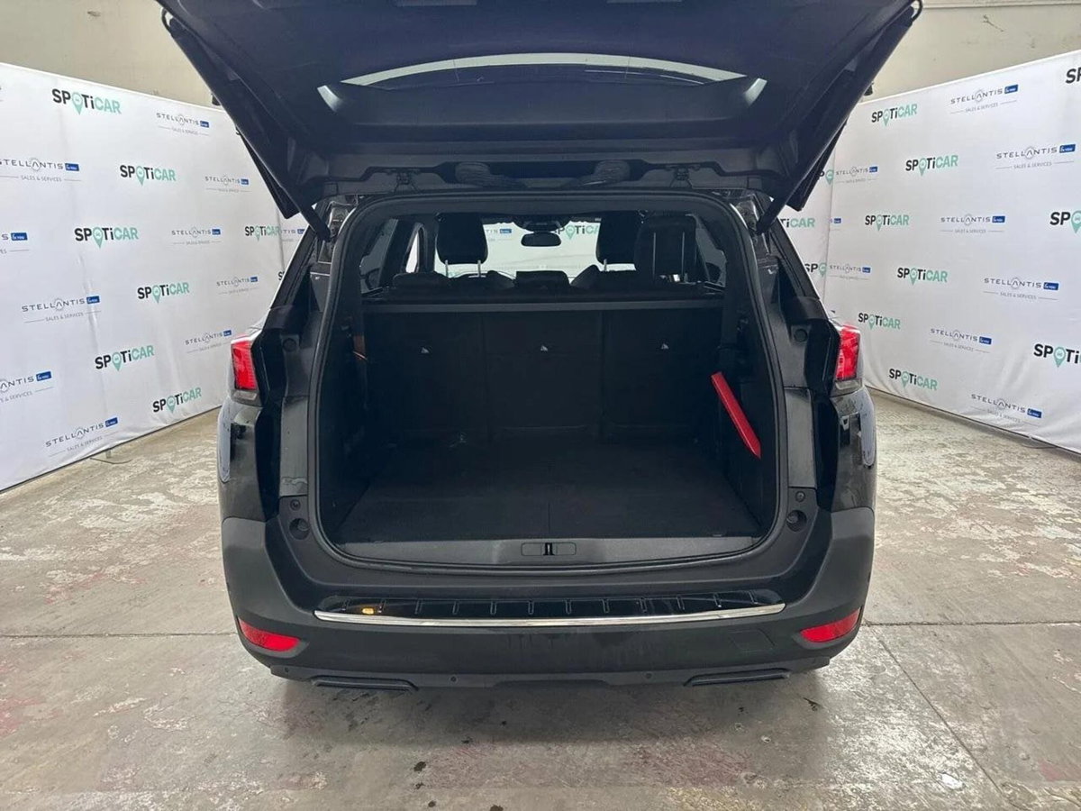 Peugeot 5008 1.5 bluehdi Allure Pack s&s 130cv eat8 (4)