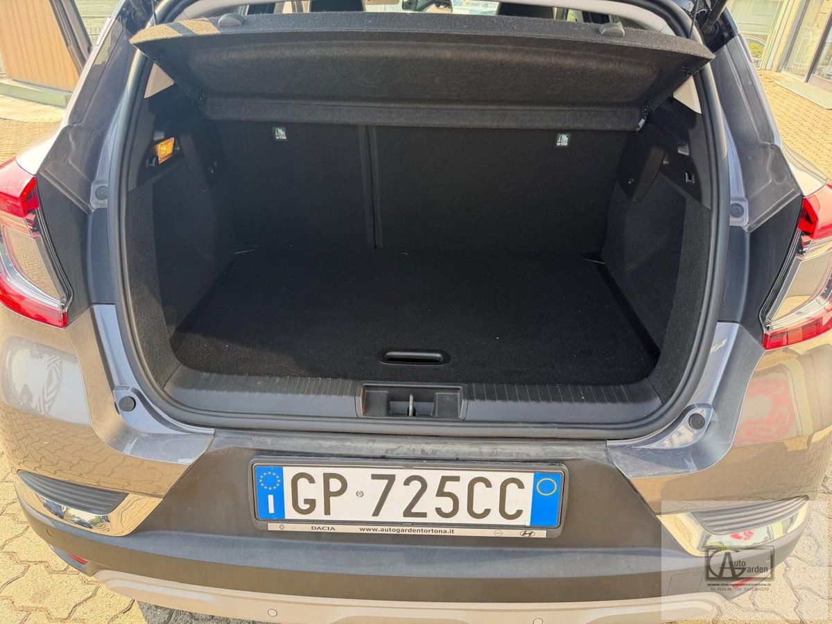 Renault Captur TCe 100 CV GPL Techno Fast Track (9)