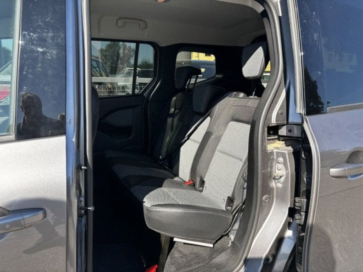 Renault Kangoo 1.5 blue dci Authentic 95cv (10)