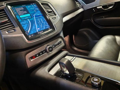 Volvo XC90 B5 (d) AWD Geartronic 7 posti Momentum Pro (12)