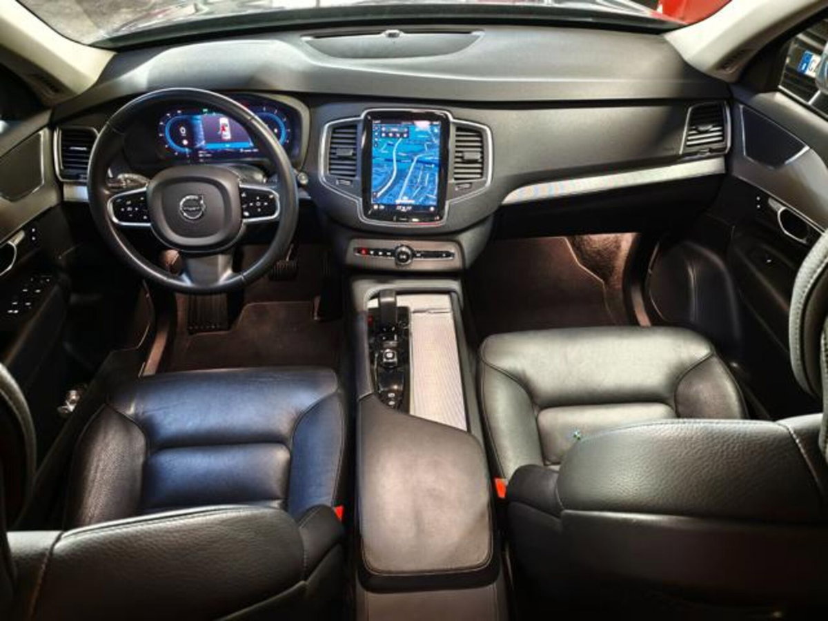 Volvo XC90 B5 (d) AWD Geartronic 7 posti Momentum Pro (13)