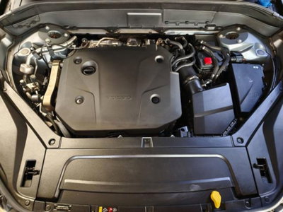 Volvo XC90 B5 (d) AWD Geartronic 7 posti Momentum Pro (15)